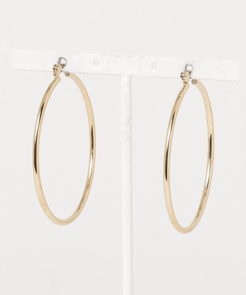 fredy emue（フレディエミュ）の「ステンレスフープピアス大（ピアス（両耳用）・レディース・ゴールド/シルバー・FREE）」の6枚目の写真