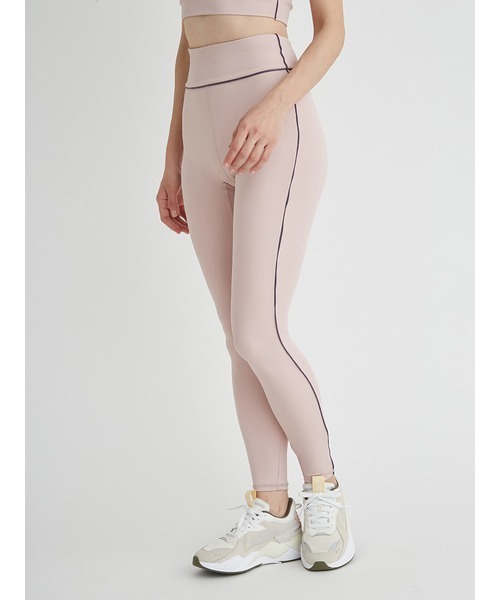 【emmi yoga】サステナレッチレギンス　ピンクベージュ emmi yoga】サステナレッチレギンス ピンクベージュ - メルカリ