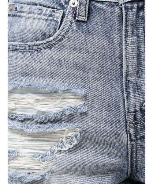 GYDA（ジェイダ）の「ジャストウエストダメージデニムショートパンツ（デニムパンツ・レディース・ライトブルー/ブルー・SMALL/MEDIUM/LARGE/X-SMALL）」の17枚目の写真