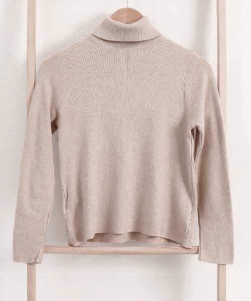Miniministore(ミニミニストア)の「タートルネック ニットトップス 秋冬(ニット/セーター・レディース・ホワイト/ライトベージュ/ミント/ブラック/ベージュ/ブルー/モカ/ピンク/レッド/ブラウン・フリー)」の21枚目の写真