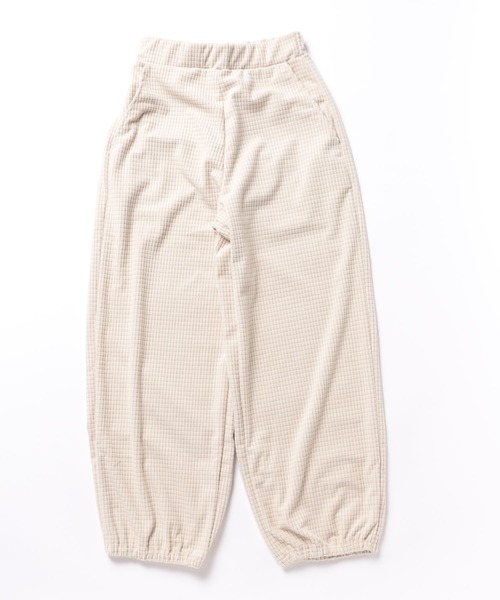 CORNERS（コーナーズ）の「ポコポコカットコーデュロイジョガーパンツ【セットアップ可能】（スウェットパンツ・レディース・ベージュ系その他/ブラック・M）」の13枚目の写真