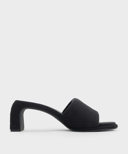 CHARLES & KEITH（チャールズ & キース）の「Loey ローイー テクスチャーカーブヒールミュール（サンダル・レディース・ベージュ/ブラック系その他2・22.5cm/23cm/23.5cm/24.5cm/25cm）」の7枚目の写真