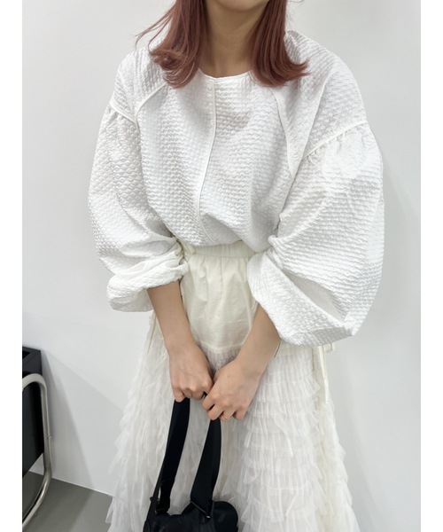 JUMELLE(ジュメロ)の「【ボリュームスリーブ】cord piping blouse(シャツ/ブラウス・レディース・ホワイト/ブラック/イエロー・MEDIUM)」の2枚目の写真