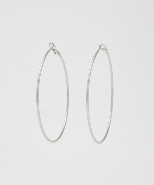 SLY（スライ）の「THIN HOOP P EARRING シン フープピアス イヤリング（ピアス（両耳用）・レディース・ゴールド/シルバー・FREE）」の4枚目の写真