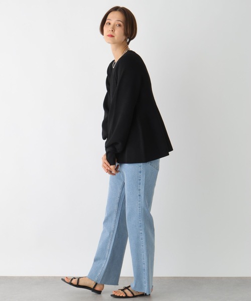 LEPSIM（レプシィム）の「12ゲージペプラムプルオーバー　107460（ニット/セーター・レディース・ブラック/アイボリー/グリーン・FREE）」の10枚目の写真