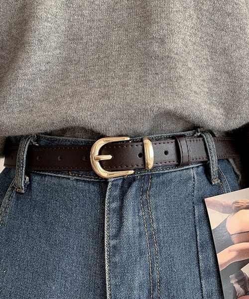 florist（フローリスト）の「定番ボリュームバックル細めレザーベルト（ベルト・レディース・モカ/ブラック/キャメル/ワインレッド・ONESIZE）」の2枚目の写真