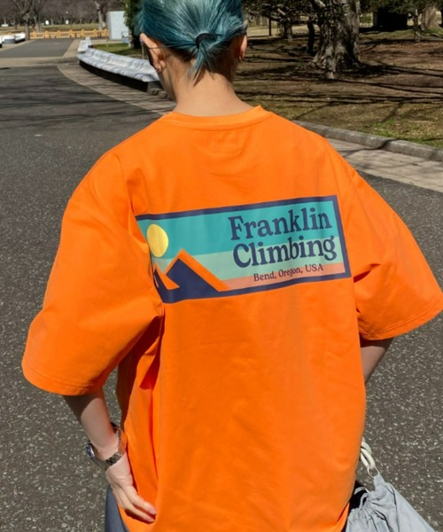 Franklin Climbing(フランクリンクライミング)の「【Franklin Climbing】ユニセックスバックロゴ半袖Tee(Tシャツ/カットソー・メンズ・ホワイト/ブラック/オレンジ/レッド/グレー・MEDIUM/LARGE/X-LARGE)」の16枚目の写真