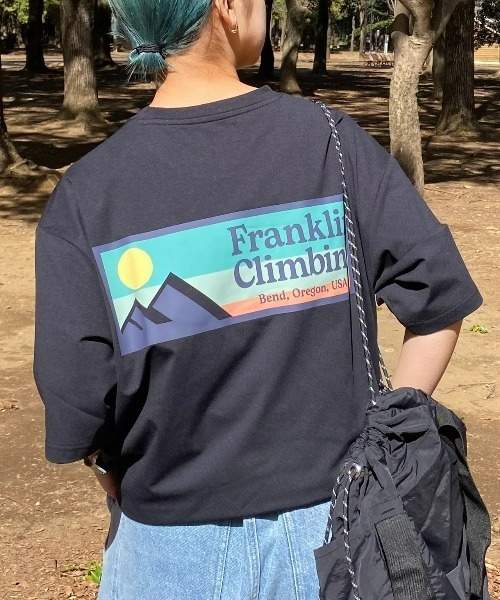 Franklin Climbing(フランクリンクライミング)の「【Franklin Climbing】ユニセックスバックロゴ半袖Tee(Tシャツ/カットソー・メンズ・ホワイト/ブラック/オレンジ/レッド/グレー・MEDIUM/LARGE/X-LARGE)」の11枚目の写真