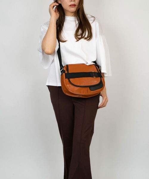 Jack Gomme(ジャックゴム)の「【JACK GOMME/ジャックゴム】ショルダーバッグ メッセンジャー PETIT GABY Besace(ショルダーバッグ・レディース・ネイビー/アイボリー/ブラウン/グリーン・FREE)」の13枚目の写真