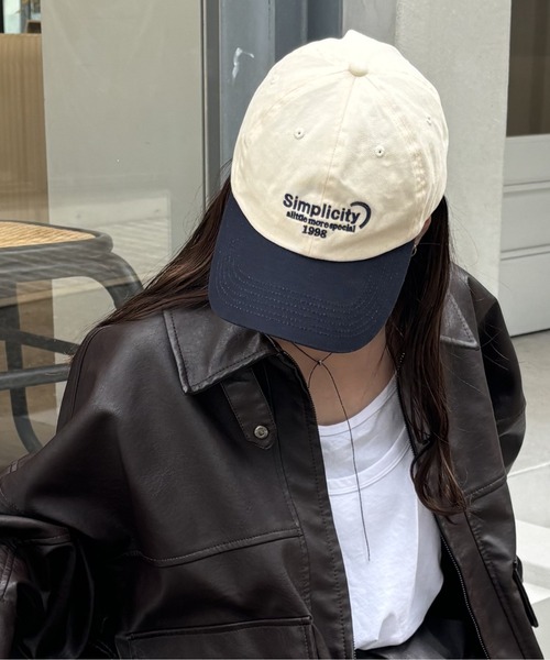 COLONY 2139（コロニートゥーワンスリーナイン）の「刺繍ロゴキャップ