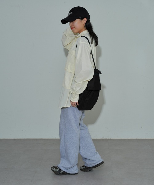 COLONY 2139（コロニートゥーワンスリーナイン）の「刺繍ロゴキャップ（キャップ・レディース・ブラック/ホワイト系その他/レッド/ホワイト/ネイビー・FREE）」の20枚目の写真