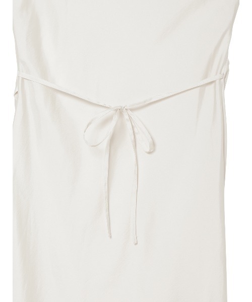 LIBJOIE（リブジョア）の「シルキードレープキャミソールワンピース（ワンピース・レディース・ブラック/ホワイト/ピンク・S/M）」の6枚目の写真