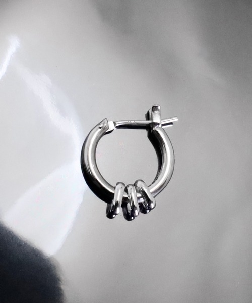 THE MILES（ザ マイルズ）の「GODSIZE ゴッドサイズ THIN HOOP with OVAL / シンフープ ウィズ オーバル（ピアス（片耳用）・メンズ・シルバー・FREE）」の2枚目の写真