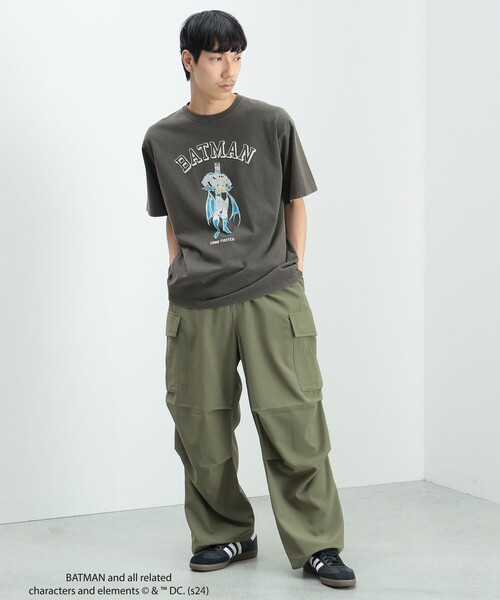 BEAMS HEART（ビームスハート）の「BEAMS HEART / ヒーローズ グラフィック Tシャツ（Tシャツ/カットソー・メンズ・チャコールグレー/ブラック系その他4・SMALL/MEDIUM/LARGE）」の15枚目の写真