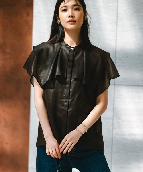 23区（ニジュウサンク）の「【接触冷感/洗える】シアーフィルム ブラウス（シャツ/ブラウス・レディース・ブラック系/黄土色系/ダークブラウン系/ベージュ系・40/38）」の3枚目の写真