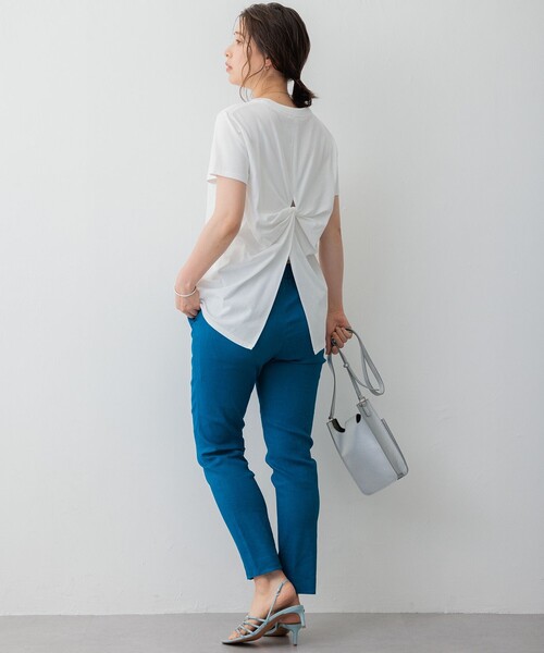 23区（ニジュウサンク）の「【SLOW/一部店舗限定】MVSコットン バックデザイン Tシャツ（Tシャツ/カットソー・レディース・ブラック系/グレー系/ホワイト系・38）」の4枚目の写真
