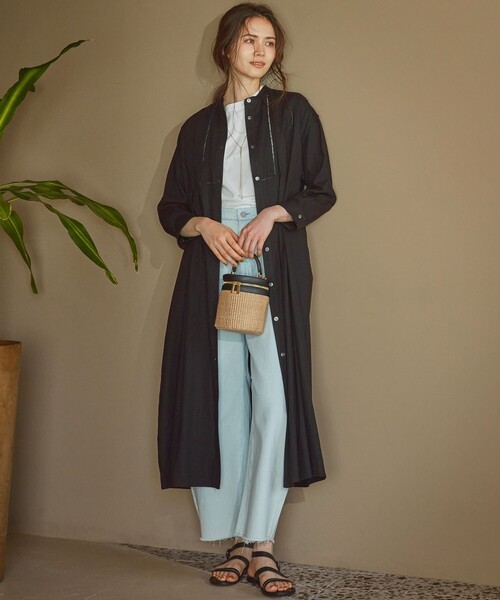 23区（ニジュウサンク）の「【SLOW/一部店舗限定】MVSコットン バックデザイン Tシャツ（Tシャツ/カットソー・レディース・ブラック系/グレー系/ホワイト系・38）」の6枚目の写真