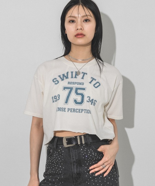 PAGEBOY（ページボーイ）の「リメイクライクカレッジショート（Tシャツ/カットソー・レディース・オフホワイト/チェリーピンク/ブラック・FREE）」の2枚目の写真