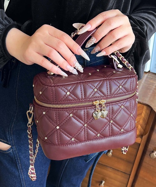 ハートチャームビジューキルティングバニティバッグ（ショルダーバッグ