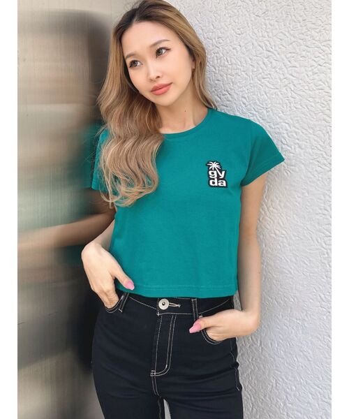 GYDA（ジェイダ）の「PalmTree Square gyda ワッペンショートトップス（Tシャツ/カットソー・レディース・ブラック/オフホワイト/グリーン/レッド・FREE）」の3枚目の写真