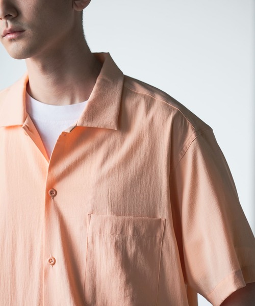 URBAN RESEARCH（アーバンリサーチ）の「FIBRIL BOX SHIRTS（シャツ/ブラウス・メンズ・ベージュ/ネイビー/ライトピンク/チャコールグレー・SMALL/MEDIUM/LARGE）」の6枚目の写真