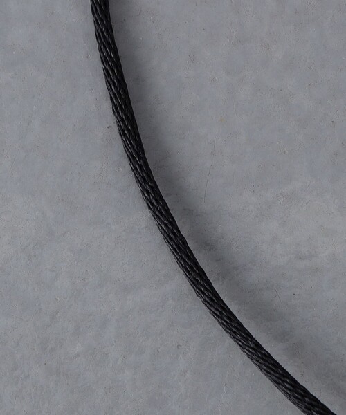 UNITED ARROWS(ユナイテッドアローズ)の「ハートモチーフ コード ネックレス(ネックレス・レディース・シルバー/ゴールド・FREE)」の3枚目の写真