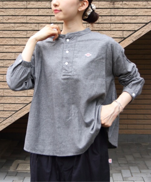 DANTON（ダントン）の「DANTON/ダントン　ヘンリーネックプルオーバーシャツ　HENLEY NECK PULLOVER SHIRT　DT-B0304 OCV（シャツ/ブラウス・レディース・アイボリー/グレー・38）」の2枚目の写真