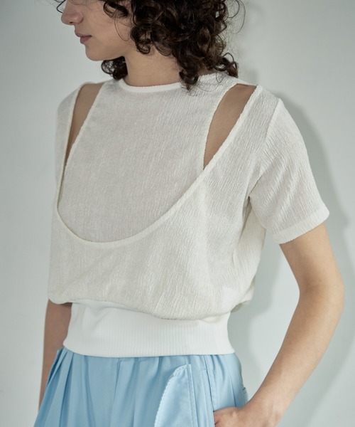 Formeque（フォルミーク）の「【Formeque】カットアウトトップス（Tシャツ/カットソー・レディース・ブラック/ホワイト・FREE）」の2枚目の写真