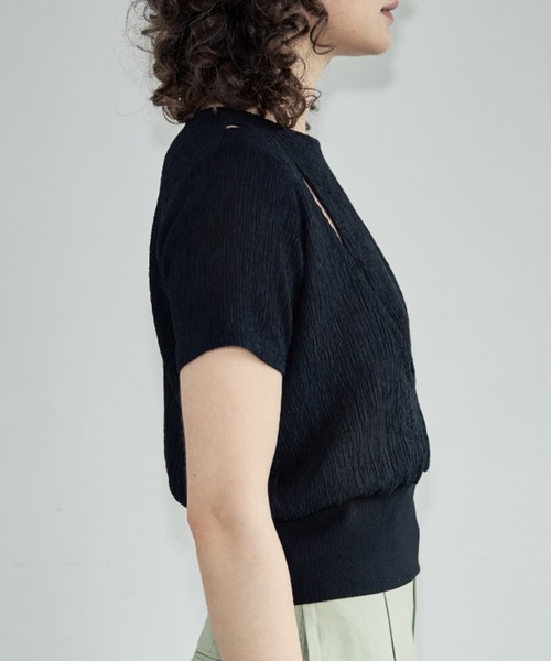 Formeque（フォルミーク）の「【Formeque】カットアウトトップス（Tシャツ/カットソー・レディース・ブラック/ホワイト・FREE）」の16枚目の写真