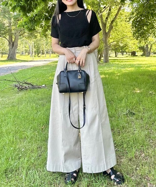 Formeque（フォルミーク）の「【Formeque】カットアウトトップス（Tシャツ/カットソー・レディース・ブラック/ホワイト・FREE）」の12枚目の写真