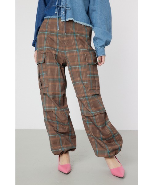 RODEO CROWNS WIDE BOWL（ロデオクラウンズワイドボウル）の「チェックカーゴパンツ（カーゴパンツ・レディース・ブラウン系その他/グリーン系その他/ブルー系その他・FREE）」の5枚目の写真