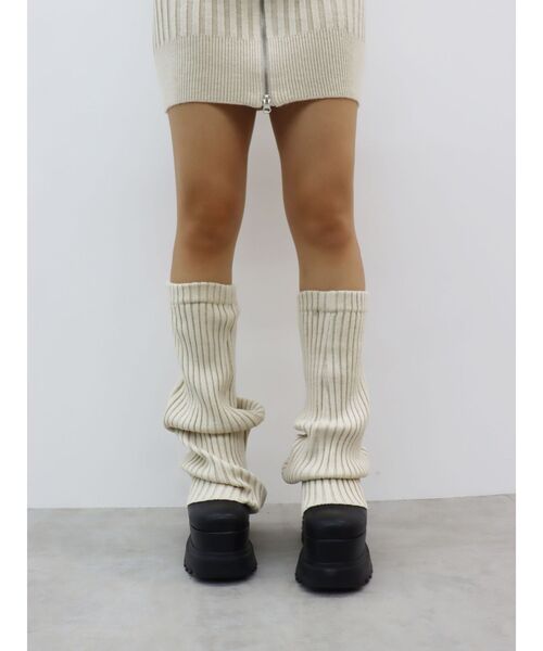 EVRIS（エヴリス）の「プレーティングリブレッグウォーマー（レッグウォーマー・レディース・グレー/レッド/アイボリー・FREE）」の11枚目の写真