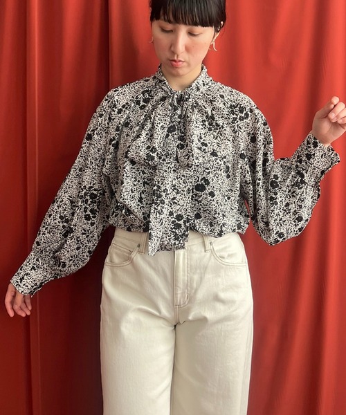 【Moomin】2WAYタイブラウス(ホワイト) Moomin様専用】2WAYタイブラウス(ホワイト)