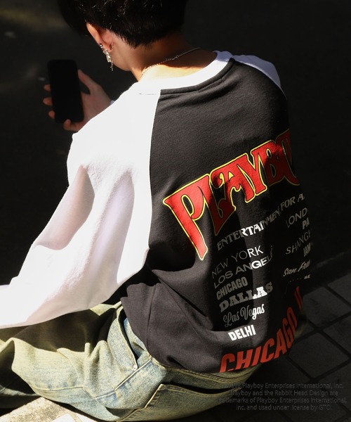 PLAYBOY(プレイボーイ)の「【PLAYBOY】×【SEQUENZ】 バンド プリント ルーズシルエット ラグラン 長袖 Tシャツ / ロンT(Tシャツ/カットソー・メンズ・ネイビー/ブラック/ホワイト/ワイン・SMALL/MEDIUM/LARGE/X-LARGE)」の14枚目の写真