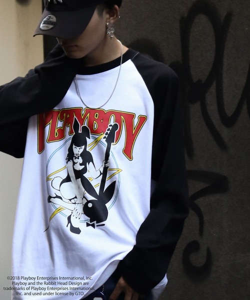 PLAYBOY(プレイボーイ)の「【PLAYBOY】×【SEQUENZ】 バンド プリント ルーズシルエット ラグラン 長袖 Tシャツ / ロンT(Tシャツ/カットソー・メンズ・ネイビー/ブラック/ホワイト/ワイン・SMALL/MEDIUM/LARGE/X-LARGE)」の7枚目の写真