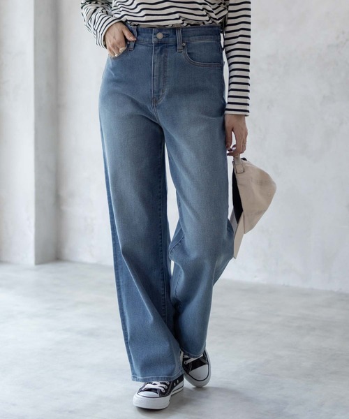 NAVY(ネイビー)の「NAVY 毎日はきたくなるデニム「マイデニ」 ワイドデニムパンツ(デニムパンツ・レディース・ブラック/ライトインディゴブルー/ダークブルー・S/M/L/XS)」の3枚目の写真