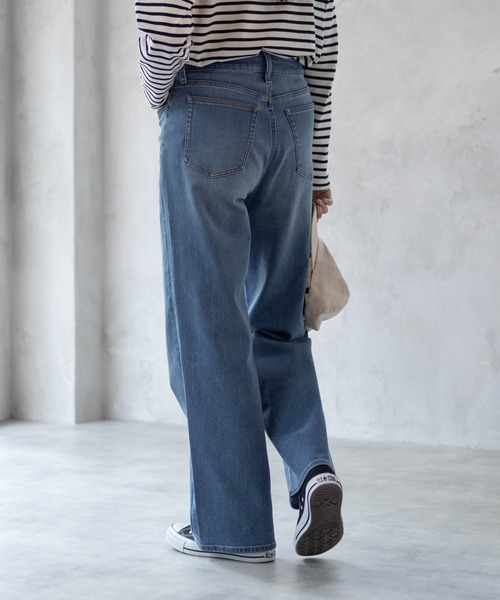 NAVY(ネイビー)の「NAVY 毎日はきたくなるデニム「マイデニ」 ワイドデニムパンツ(デニムパンツ・レディース・ブラック/ライトインディゴブルー/ダークブルー・S/M/L/XS)」の7枚目の写真