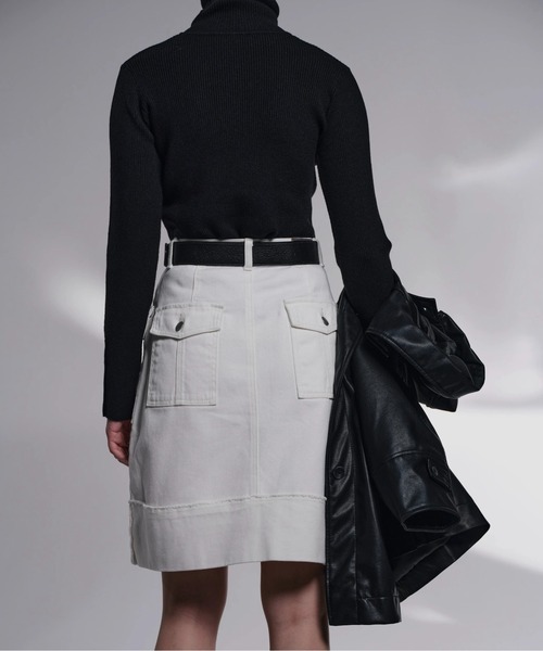 WILLFULLY(ウィルフリー)の「roll up hem various pocket mini SK(デニムスカート・レディース・ホワイト/ライトブルー/ブラック・M/S)」の10枚目の写真