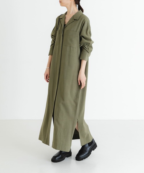 URBAN RESEARCH（アーバンリサーチ）の「オープンカラーシャツワンピース（ワンピース・レディース・チャコールグレー/カーキ・FREE）」の10枚目の写真