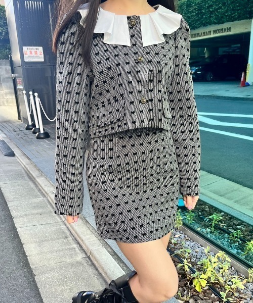 MORE self LOVE(モアセルフラブ)の「リボンモノグラム柄SETUP(セットアップ・レディース・グレー・SMALL/MEDIUM)」の8枚目の写真