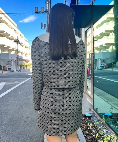 MORE self LOVE(モアセルフラブ)の「リボンモノグラム柄SETUP(セットアップ・レディース・グレー・SMALL/MEDIUM)」の13枚目の写真