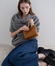 CHARLES & KEITH(�`���[���Y & �L�[�X)��Brigette �u���W�b�g �`�F�[���n���h���V�����_�[�o�b�O(�V�����_�[�o�b�O)