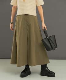URBAN RESEARCH ROSSO WOMEN | タフタロングフレアスカート(スカート)
