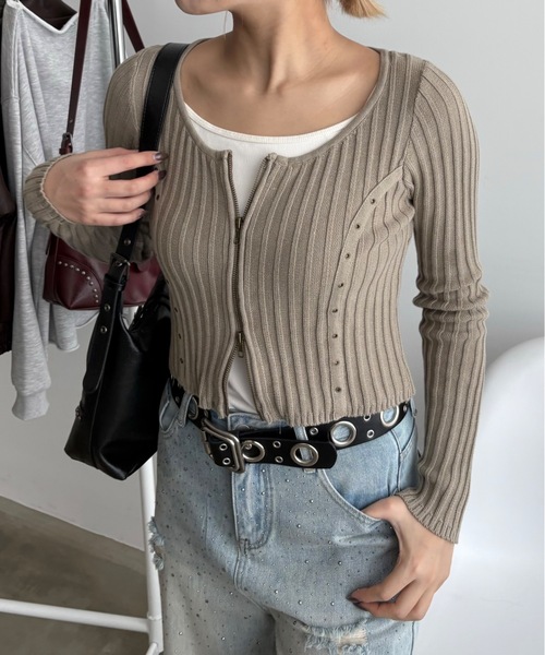 SHAGGIE(シャギー)の「ダブルジップリブハトメ綿ニット(ニット/セーター・レディース・ホワイト/カーキ/ブラウン・FREE)」の8枚目の写真