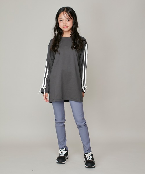 JENNI love（ジェニィラブ）の「そでラインリボンロング丈ロンT（Tシャツ/カットソー・キッズ・オフホワイト/チャコールグレー・130cm/140cm/150cm/160cm）」の19枚目の写真