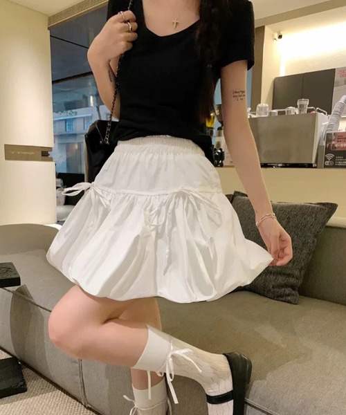 WESTSEA(ウエストシー)の「フロントリボン バルーンフレアミニスカート(インナーパンツ付き)(スカート・レディース・ブラック/グレー/ホワイト・M/L)」の11枚目の写真