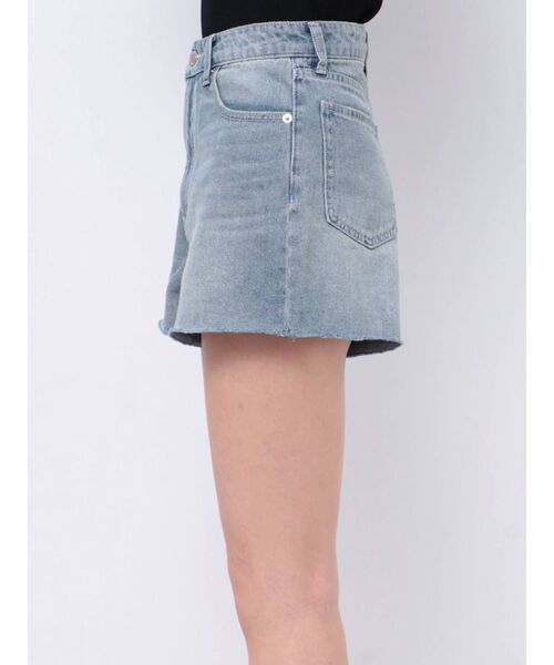 EVRIS(エヴリス)の「BASICデニムハイウエストショートパンツ(デニムパンツ・レディース・ブルー/ブラック・SMALL/MEDIUM)」の14枚目の写真