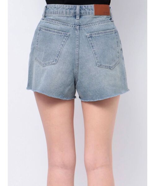 EVRIS(エヴリス)の「BASICデニムハイウエストショートパンツ(デニムパンツ・レディース・ブルー/ブラック・SMALL/MEDIUM)」の13枚目の写真