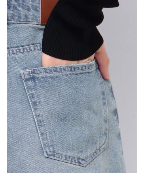 EVRIS(エヴリス)の「BASICデニムハイウエストショートパンツ(デニムパンツ・レディース・ブルー/ブラック・SMALL/MEDIUM)」の11枚目の写真