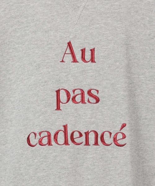 BAYFLOW（ベイフロー）の「[程よい肉感の裏毛素材]カットオフネック刺繍プルオーバー（スウェット・レディース・グレー/オフホワイト/チャコール・FREE）」の14枚目の写真